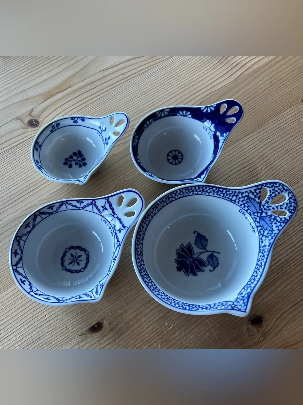 Pier 1 Ceramic Nesting Measuring Cups